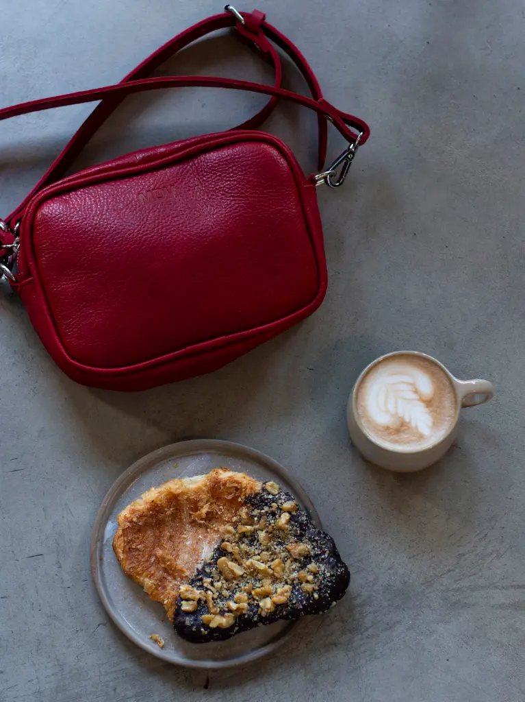 Bandolera/Cartera de Cuero Nati