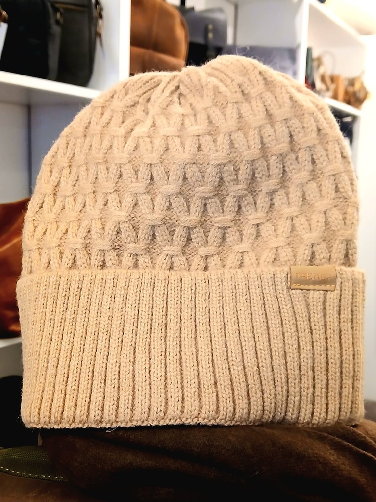Gorro Trenzado Trendy c/Piel